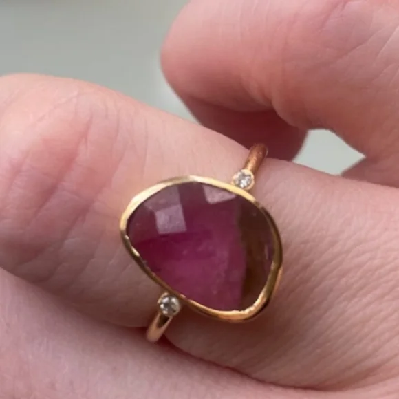 Watermelon Tourmaline 18k yellow bezel gold Ring - Picture 2 of 9